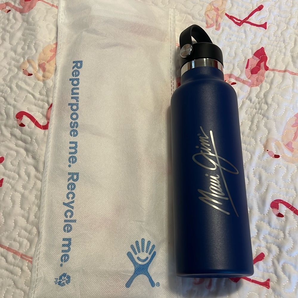 Hydroflask x Maui Jim 21 oz Standard Mouth Indigo Stainless Steel Water Bottle